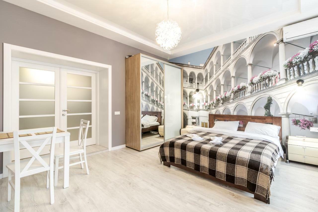 Modern Rus Apartment ลวีฟ ภายนอก รูปภาพ