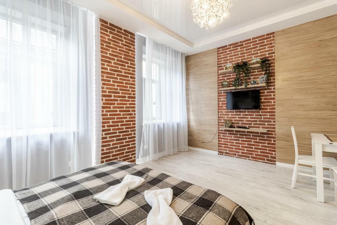 Modern Rus Apartment ลวีฟ ภายนอก รูปภาพ